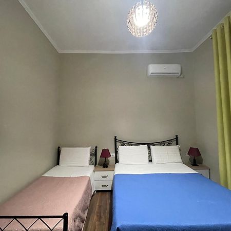 Hotel Vila 15 - Center Тирана Екстериор снимка